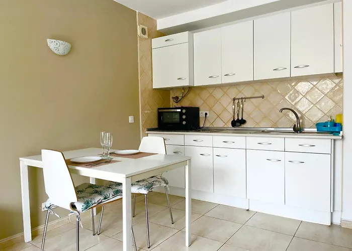 Playa Honda Dona Dina Apartamento